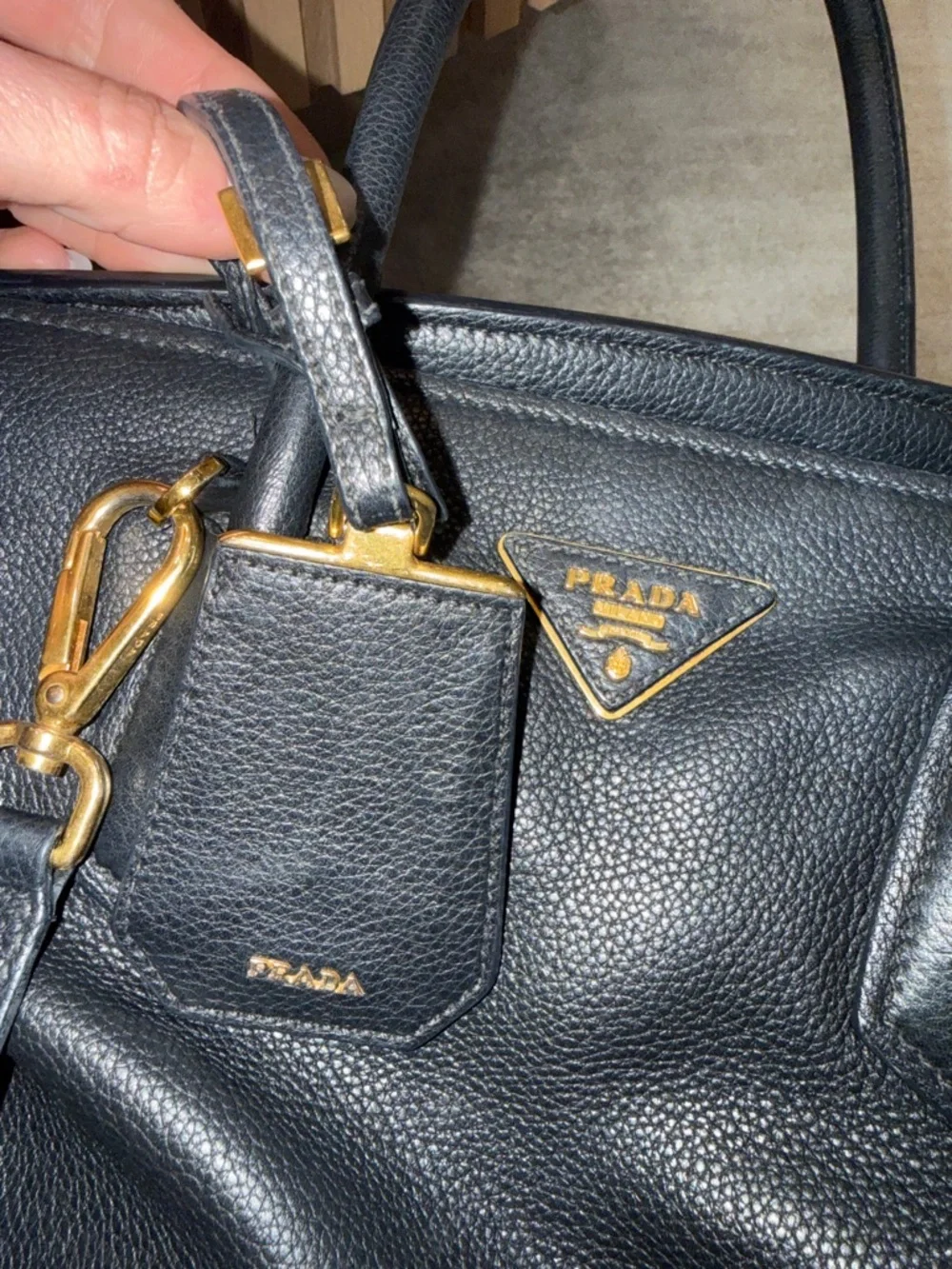 Prada Black Vitello Daino tote with Gold-Tone Accents GREAT CONDITION!! - Picture 4 of 13